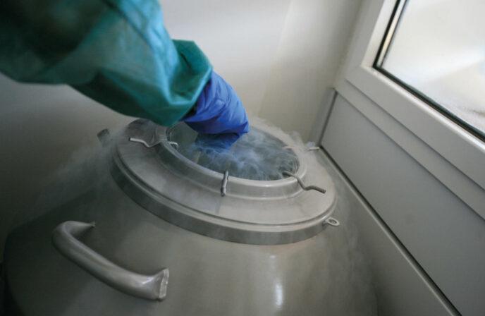 Cryotherm liquid nitrogen LAB Denmark